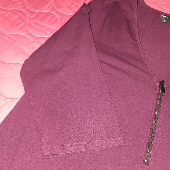 1/4 zip Torrid Shirt - Picture 4 of 5